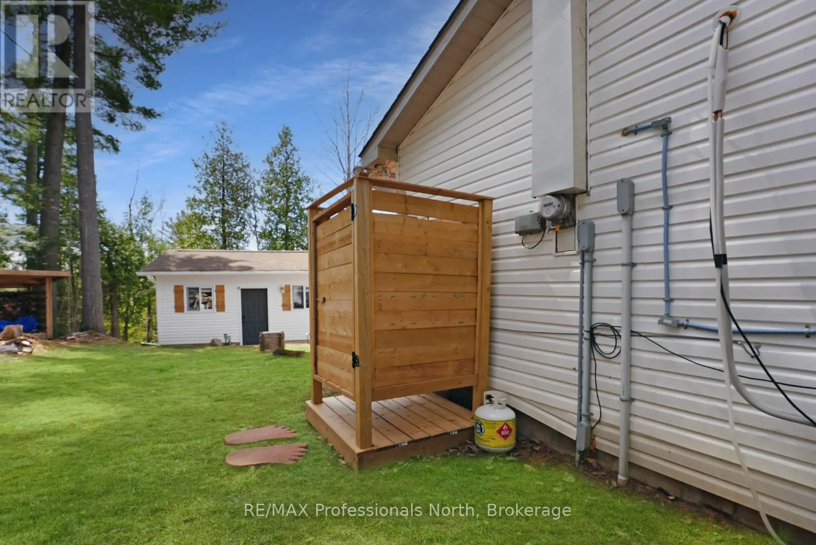 1419 CLEMENT LAKE ROAD