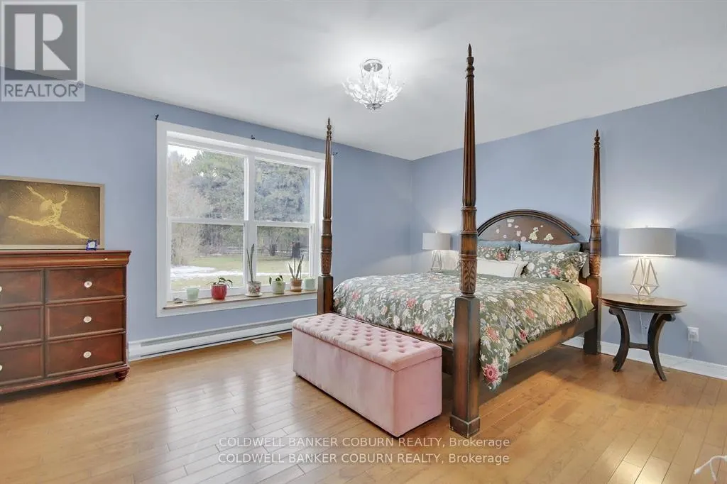 1696 MERWIN LANE