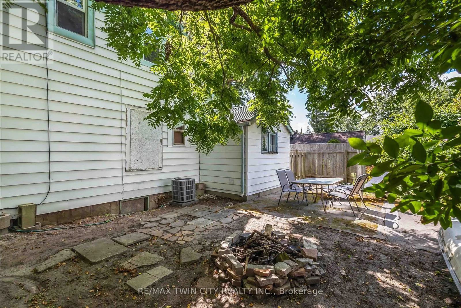 162 ADELAIDE STREET