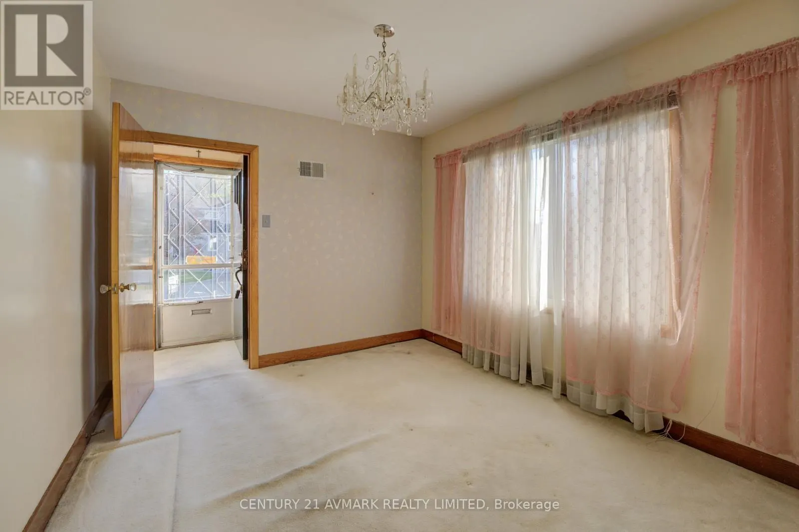 18 JUBILEE DRIVE
