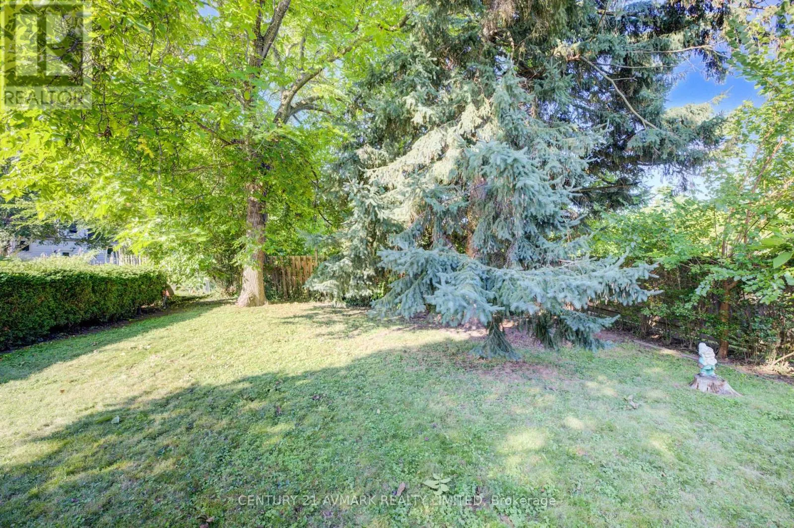 18 JUBILEE DRIVE