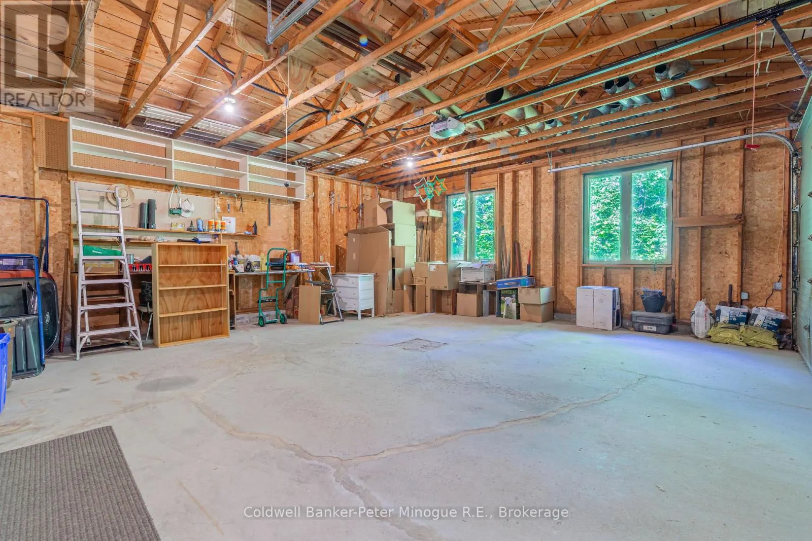81 HAZELTON LANE