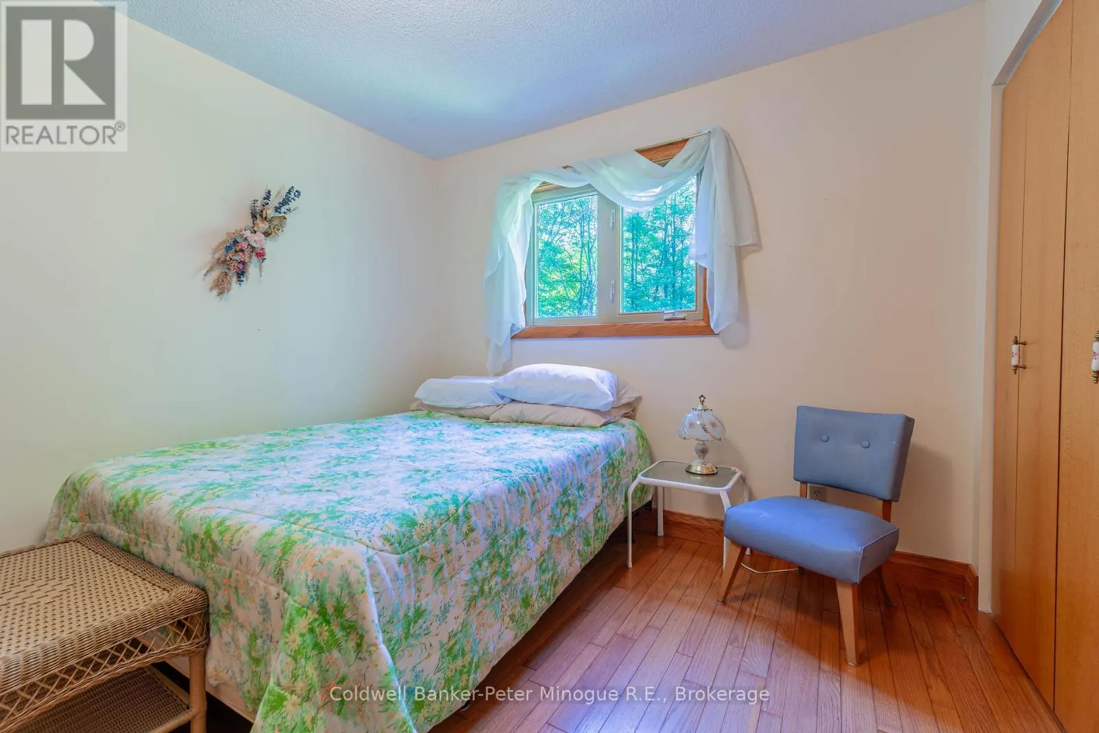 81 HAZELTON LANE