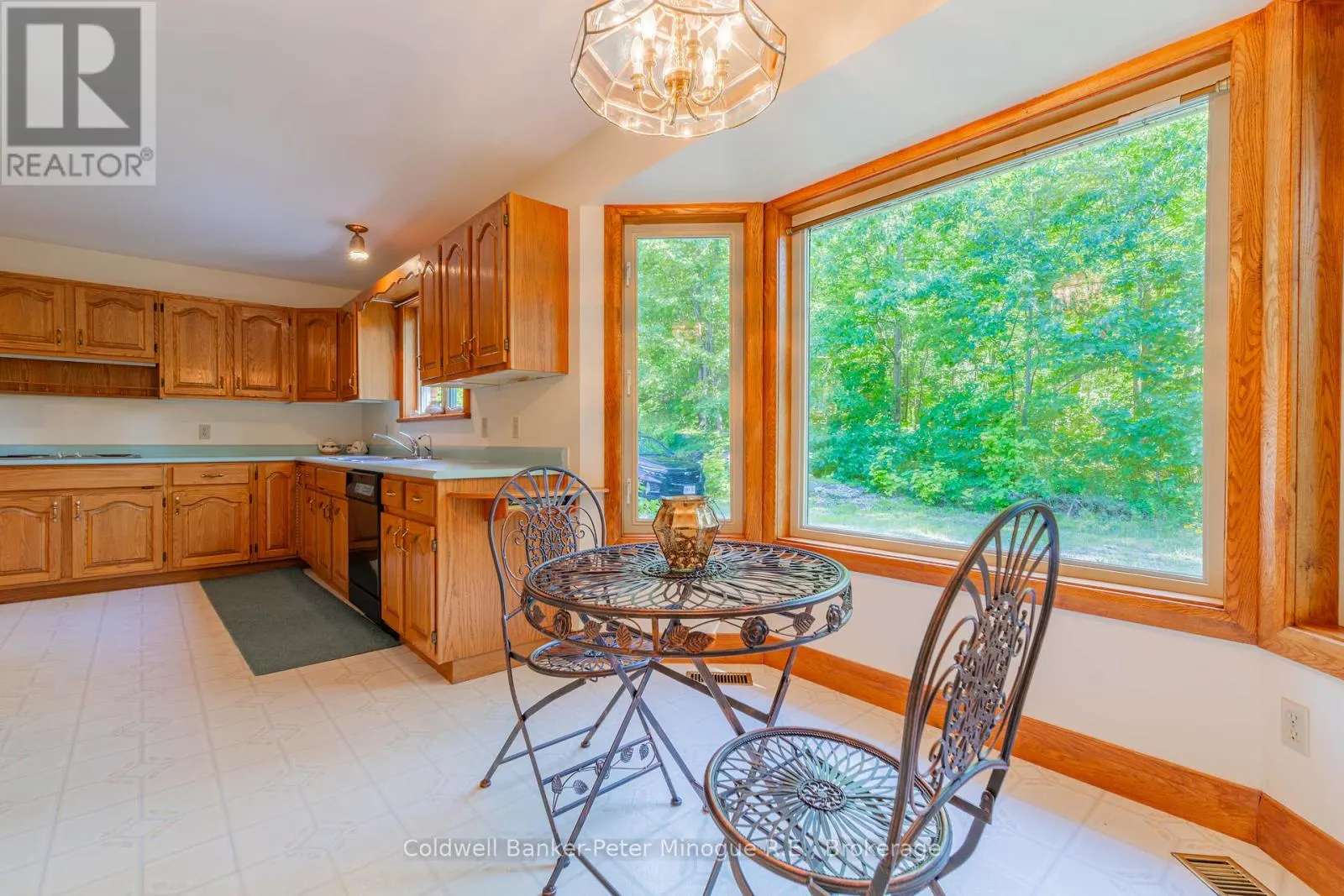 81 HAZELTON LANE