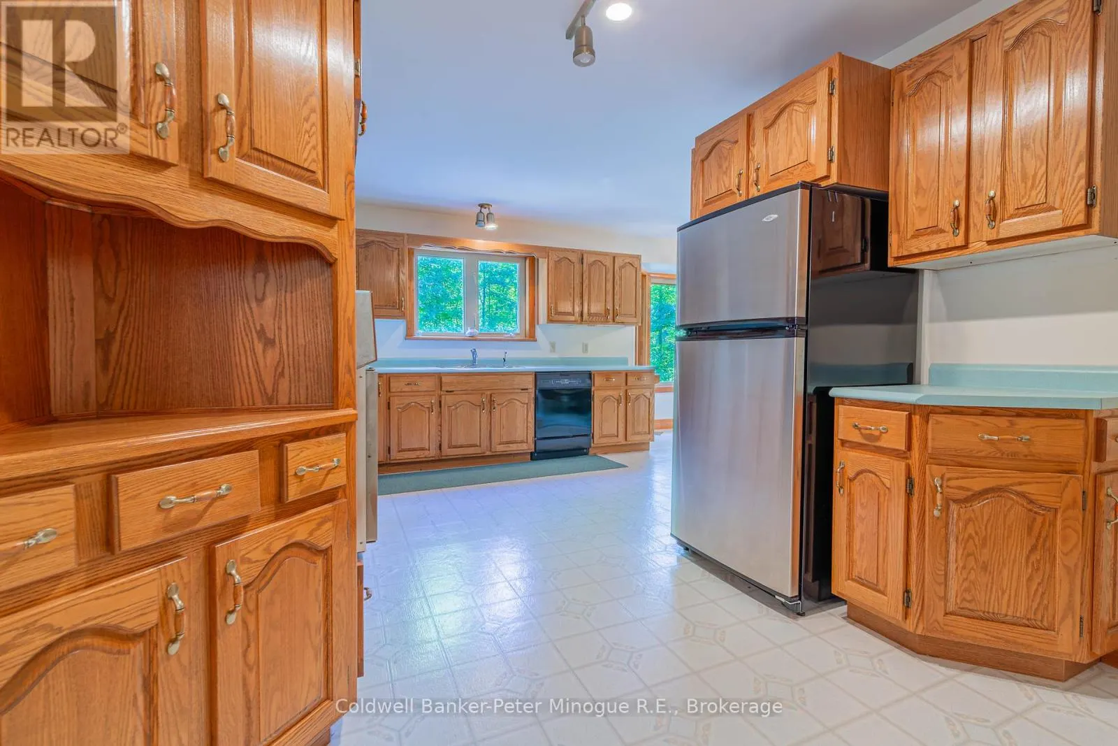 81 HAZELTON LANE