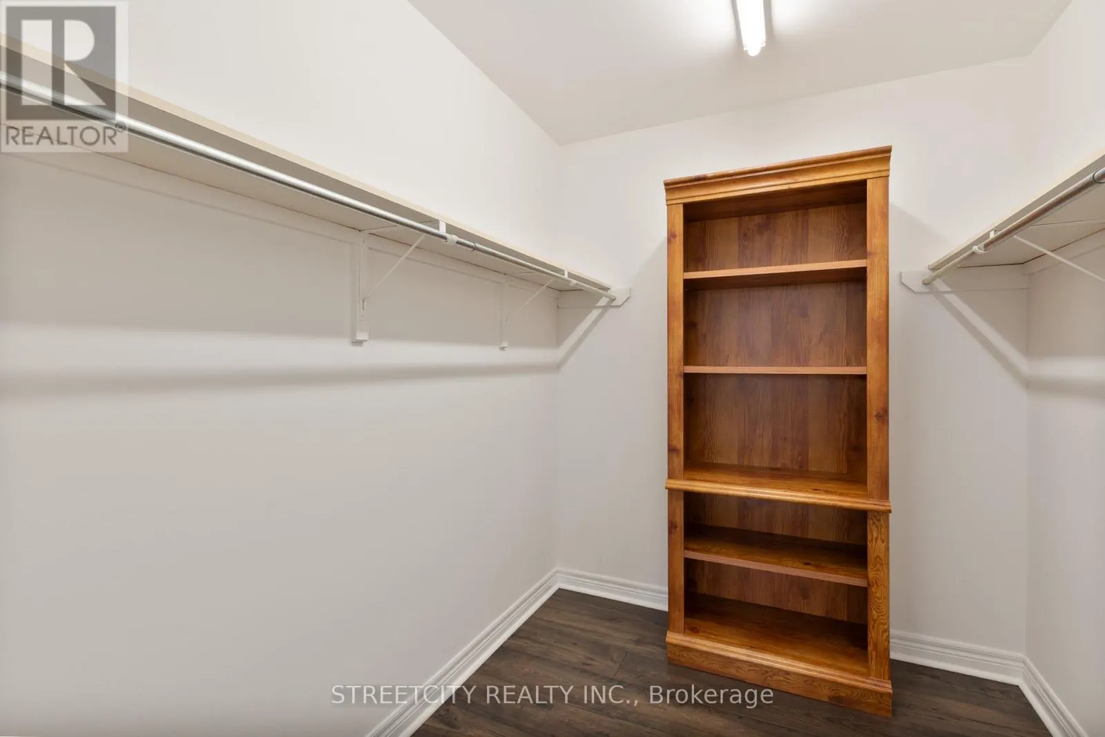 1203 - 500 TALBOT STREET, #1203