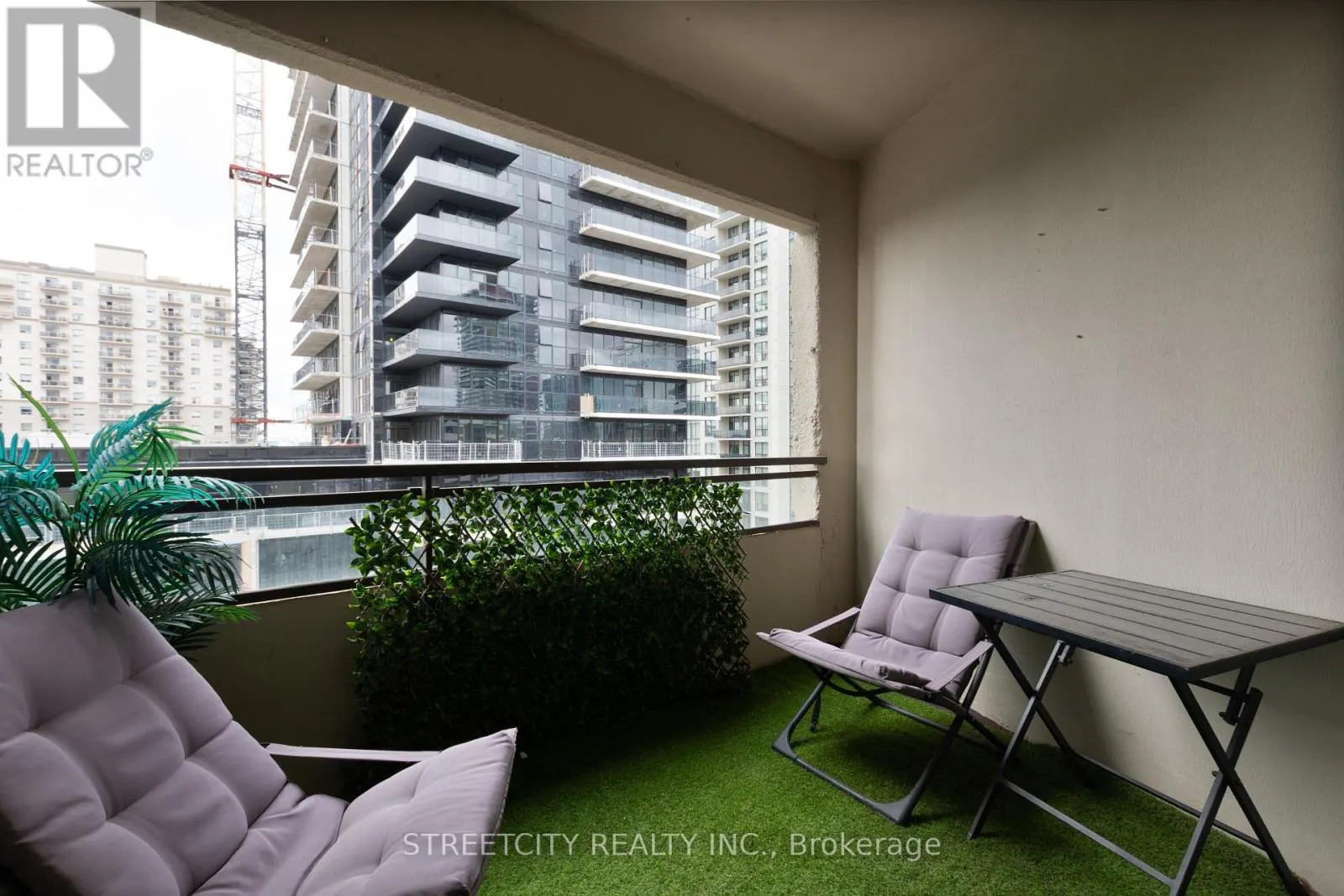 1203 - 500 TALBOT STREET, #1203