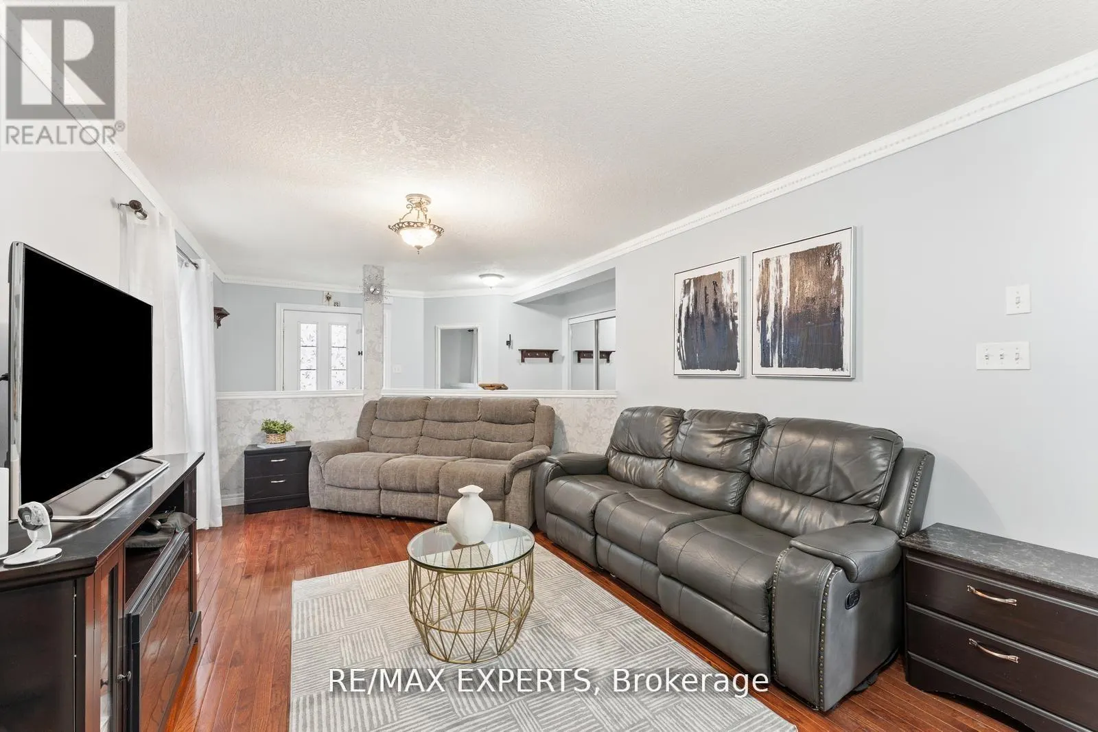 56 STEEPLERIDGE STREET