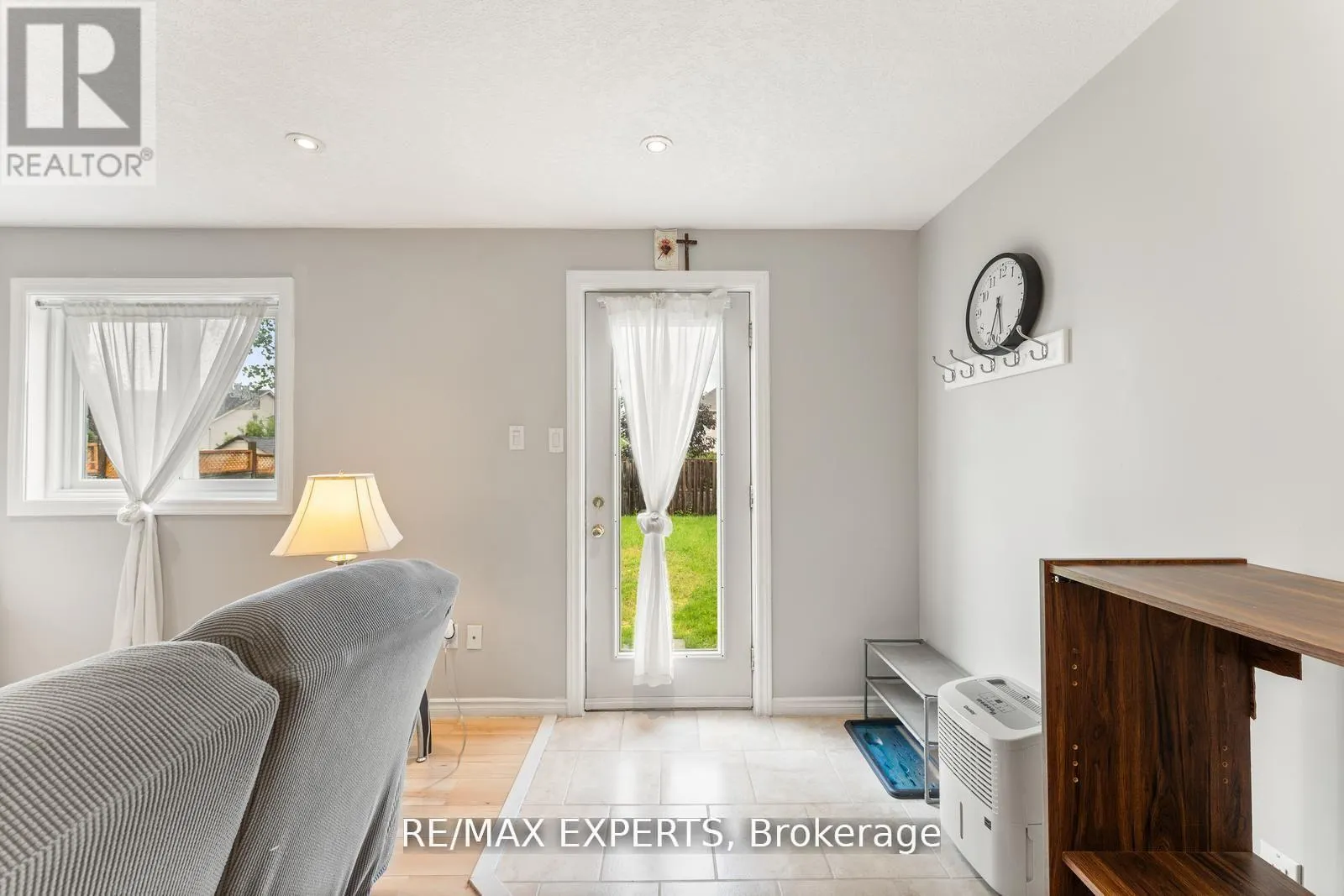 56 STEEPLERIDGE STREET