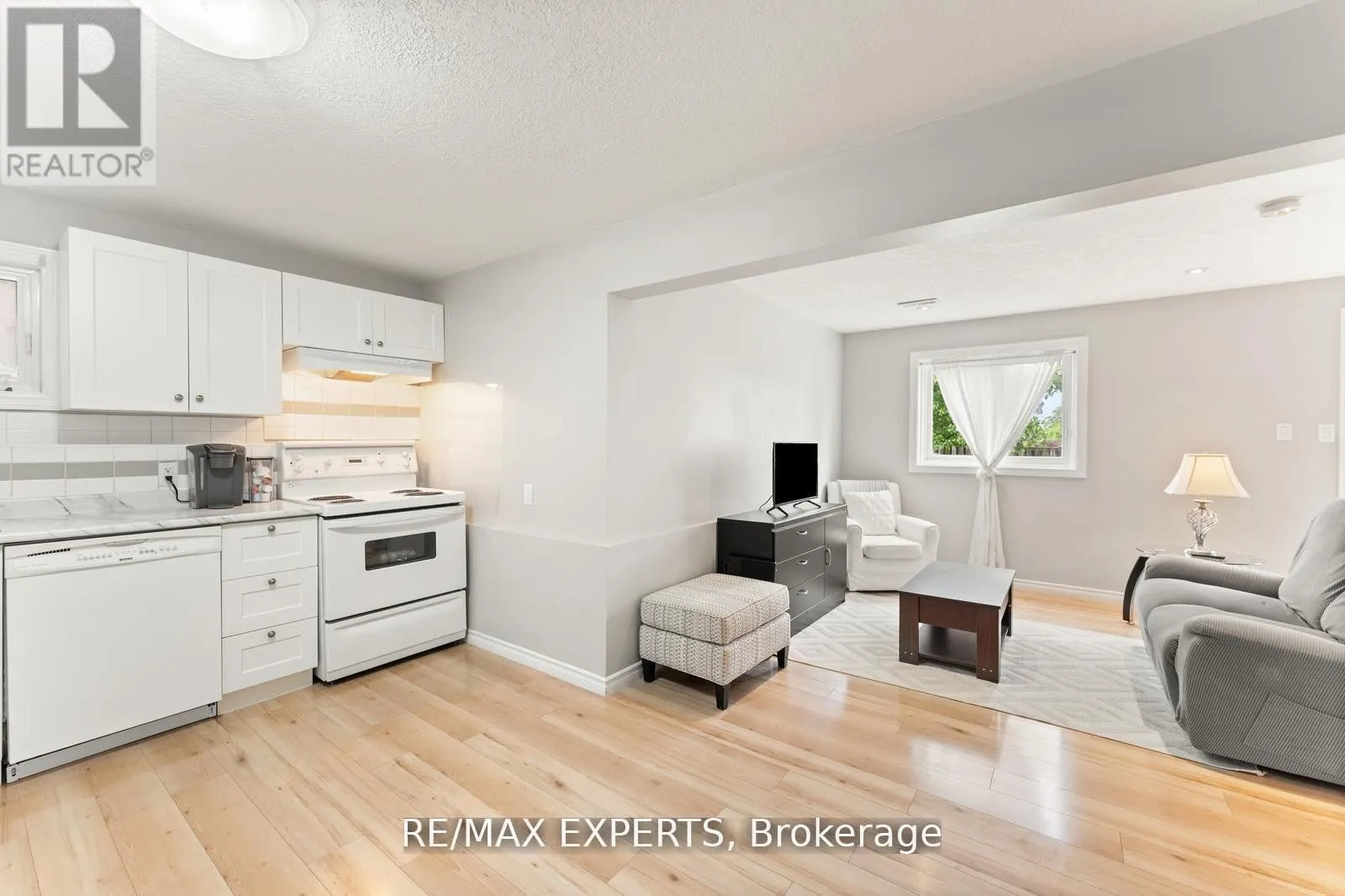 56 STEEPLERIDGE STREET