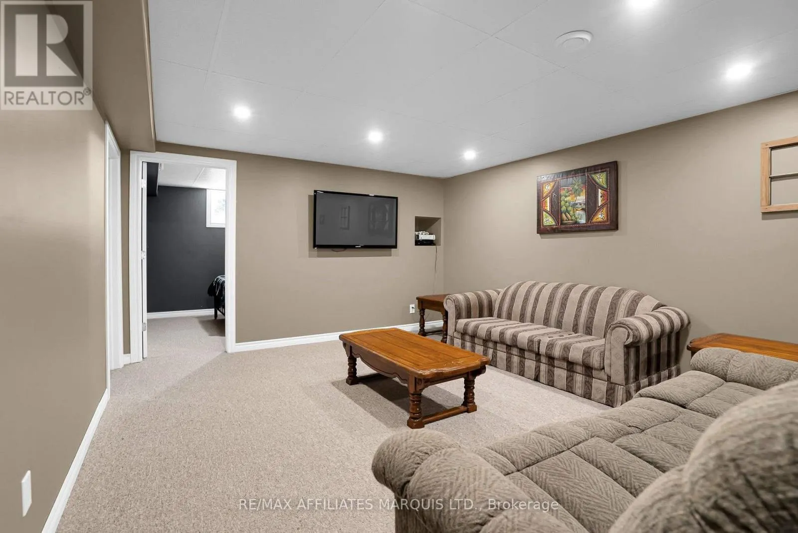 4863 DELANEY ROAD