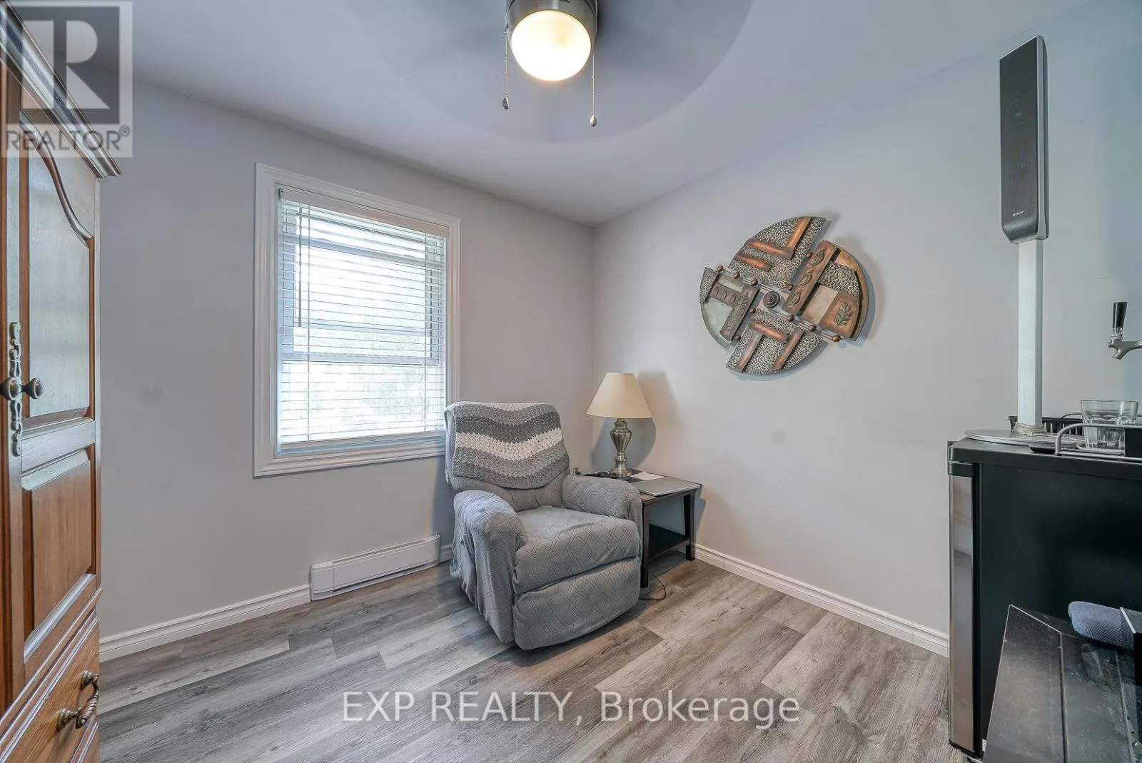 186 - 230 CLARKE ROAD N, #186