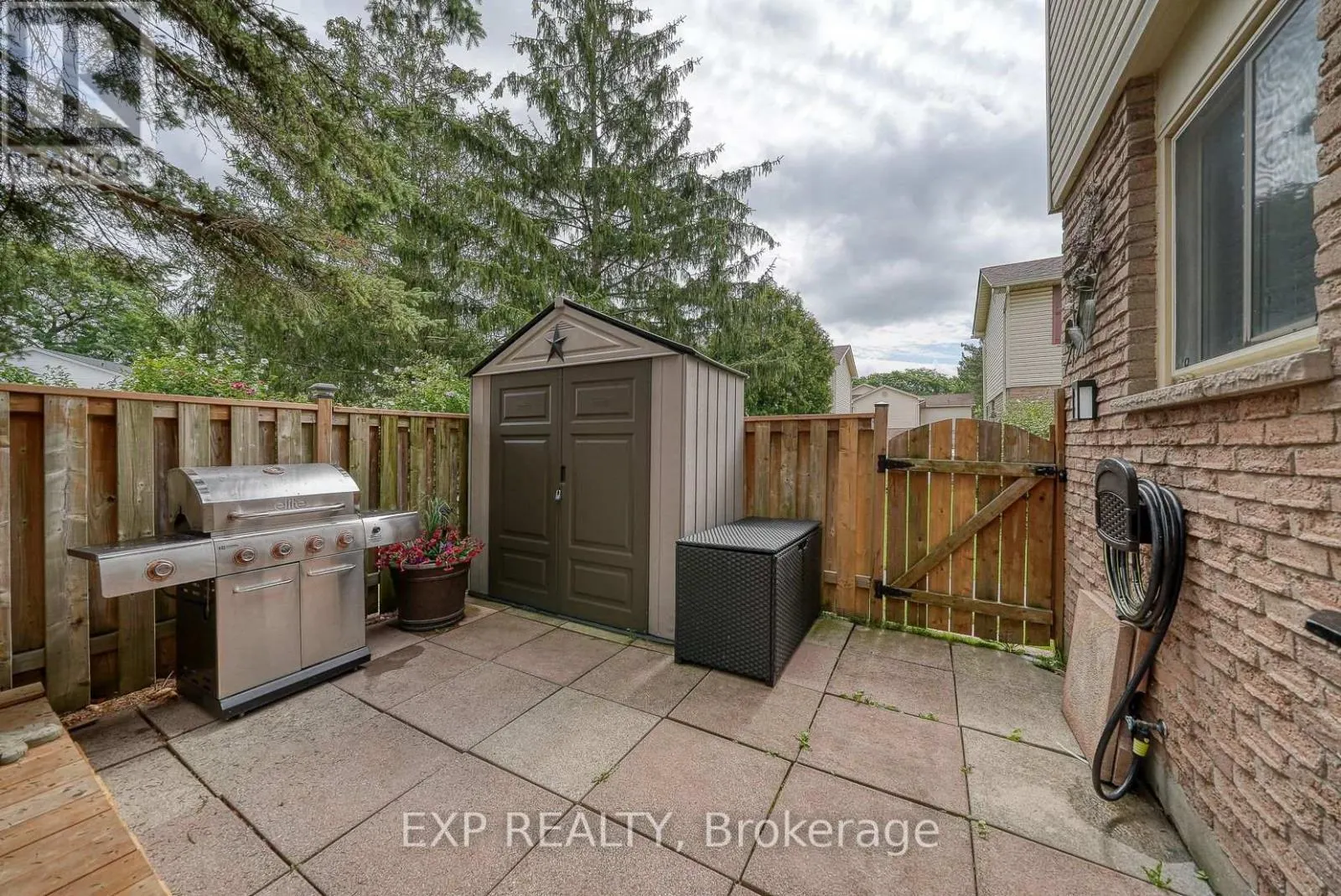 186 - 230 CLARKE ROAD N, #186