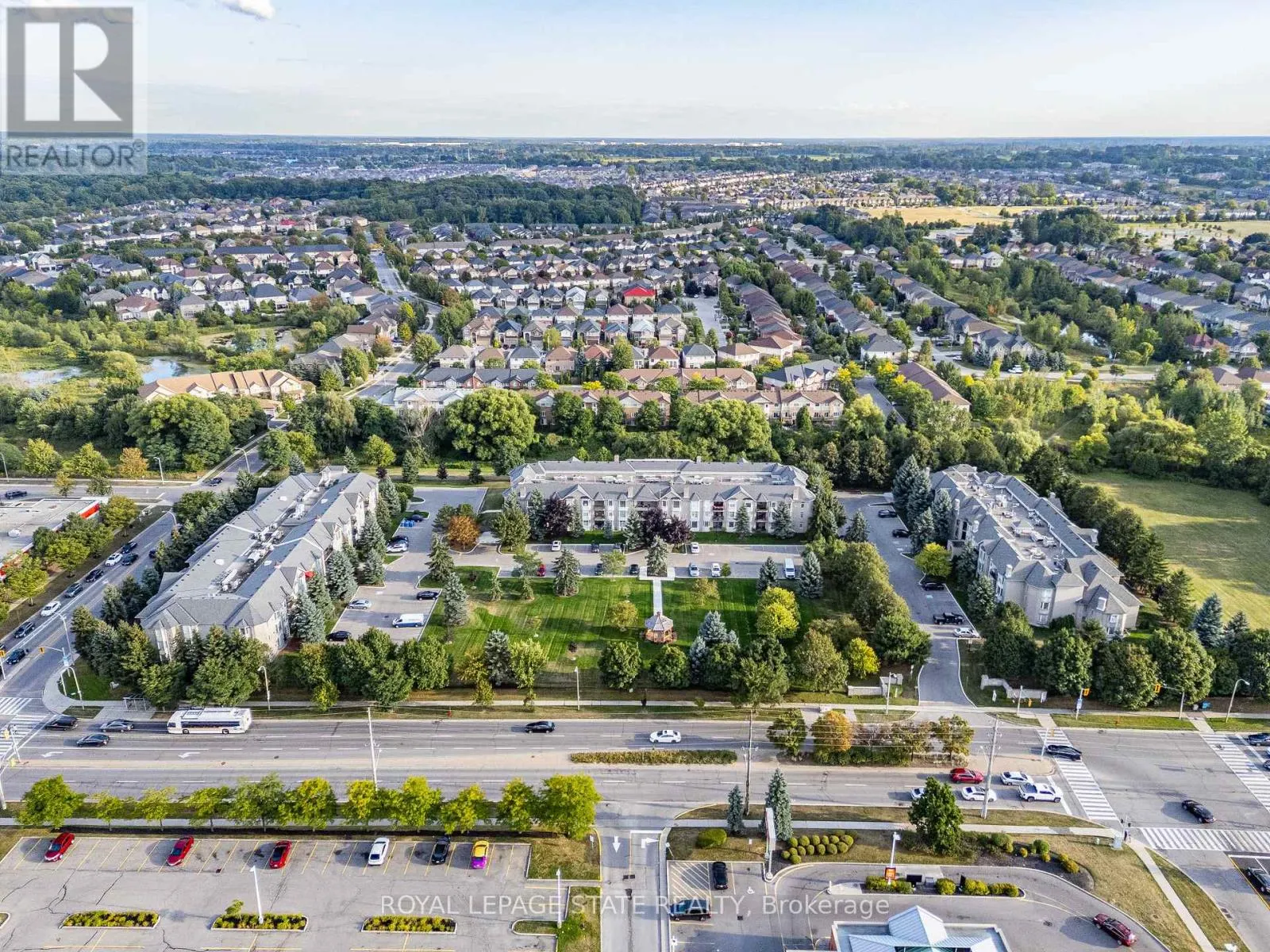 101 - 980 GOLF LINKS ROAD