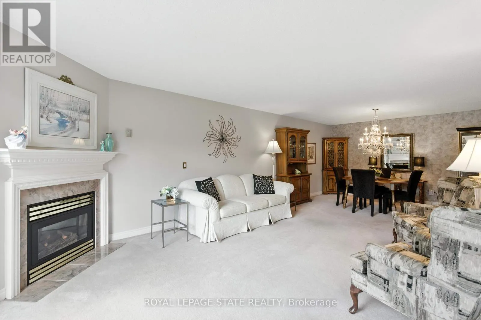 101 - 980 GOLF LINKS ROAD