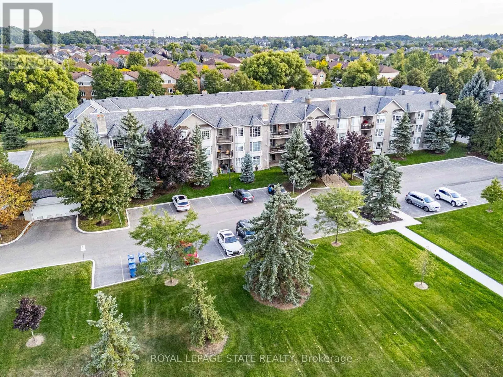 101 - 980 GOLF LINKS ROAD