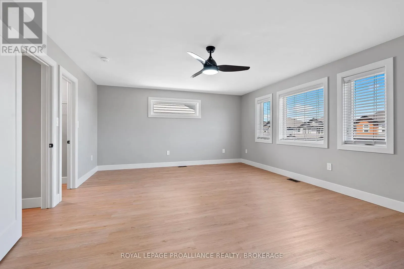 12 DUSENBURY CRESCENT