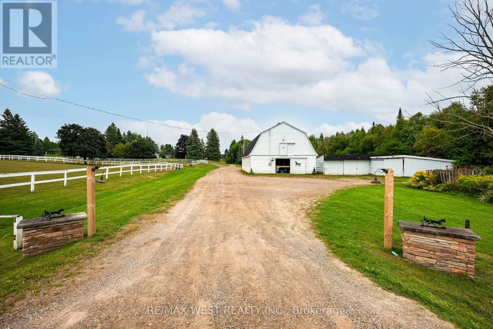 246044 COUNTY RD 16 ROAD