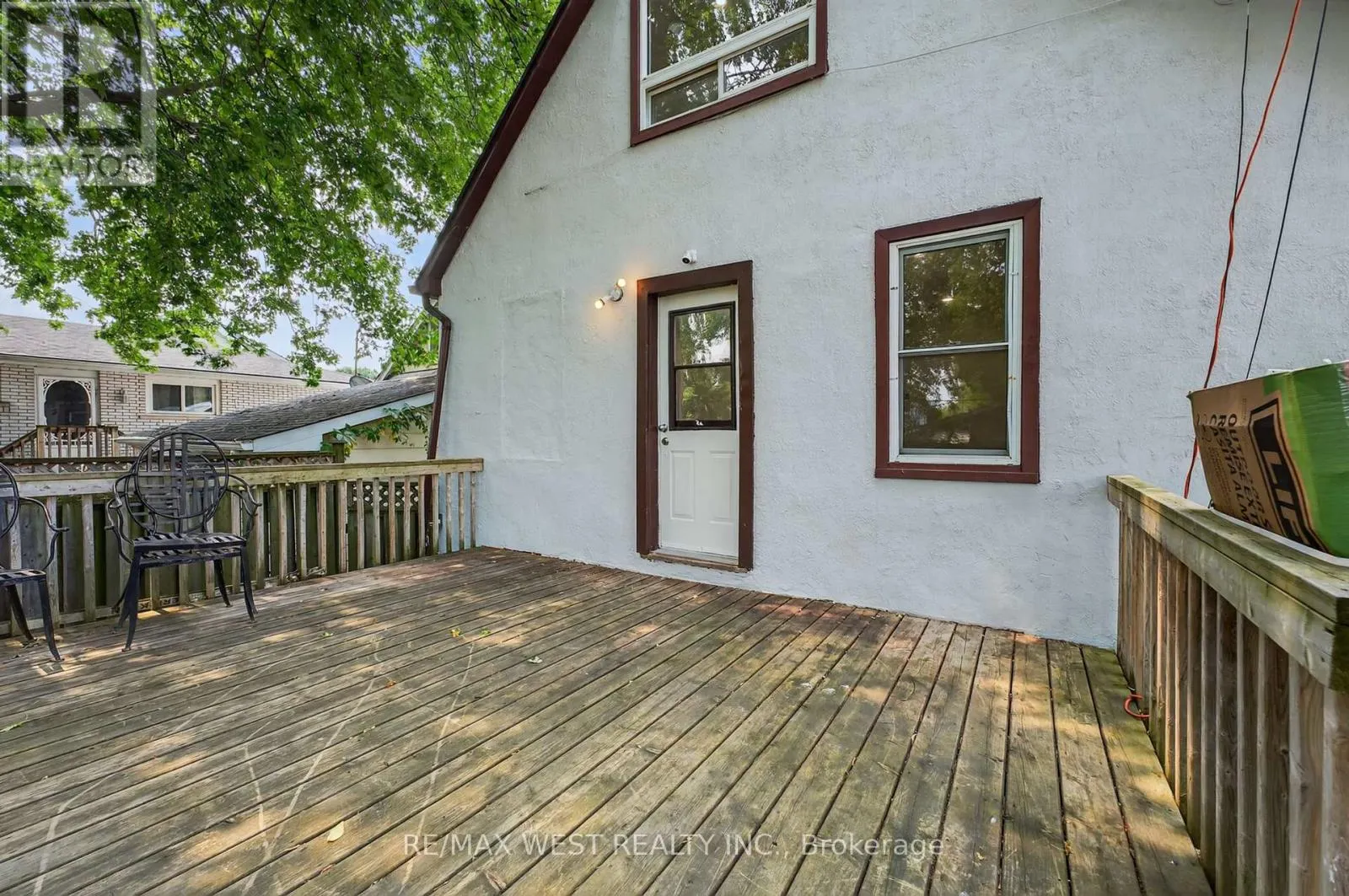 35 KINGSCOURT AVENUE