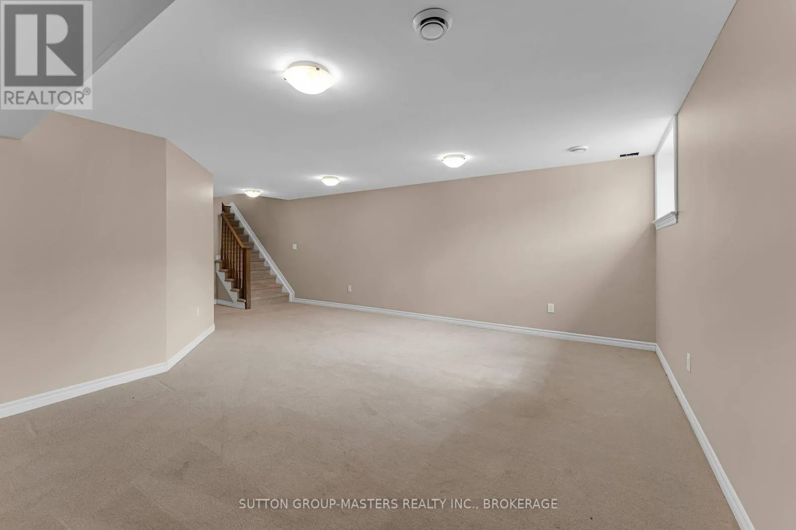 1099 HORIZON DRIVE