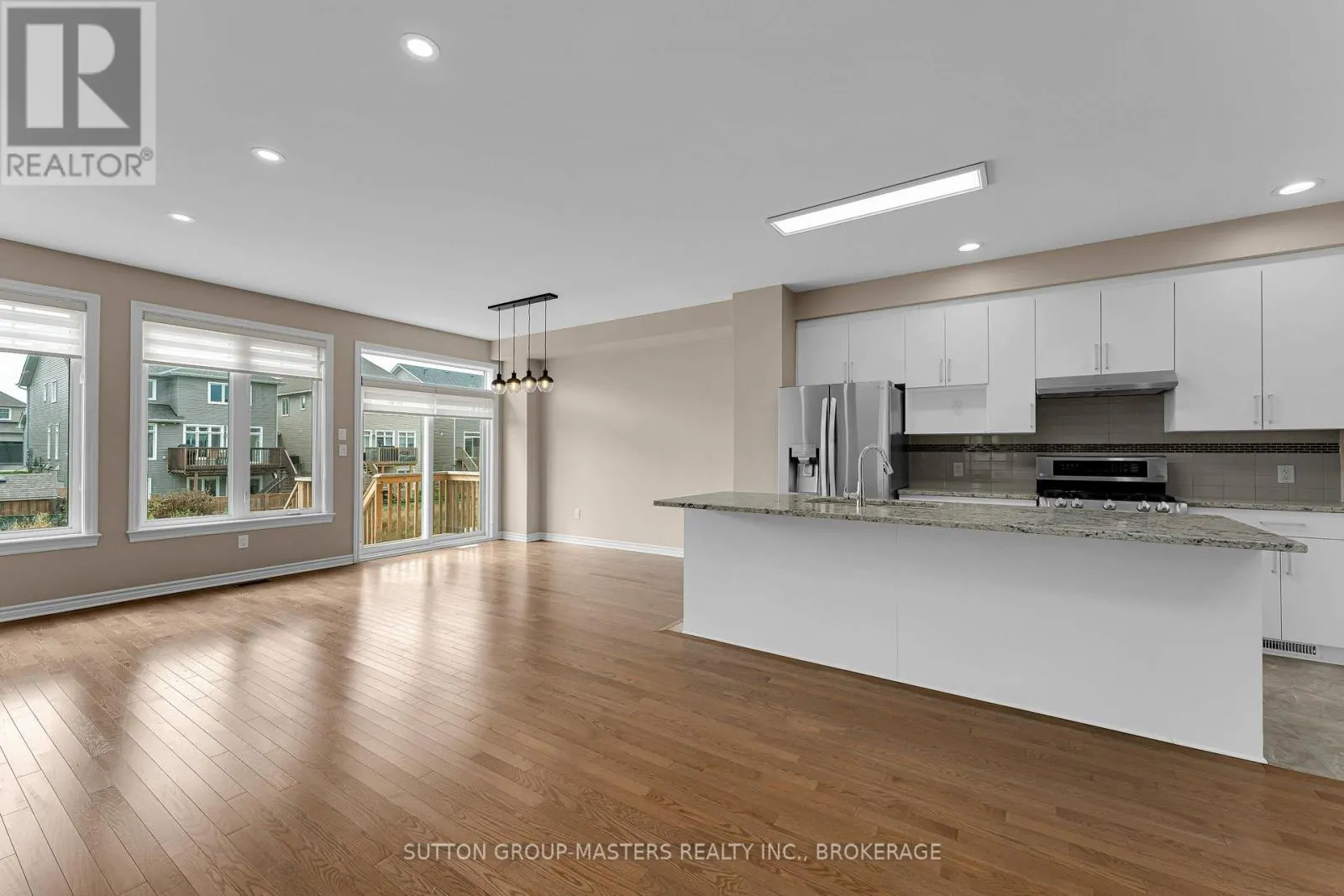 1099 HORIZON DRIVE