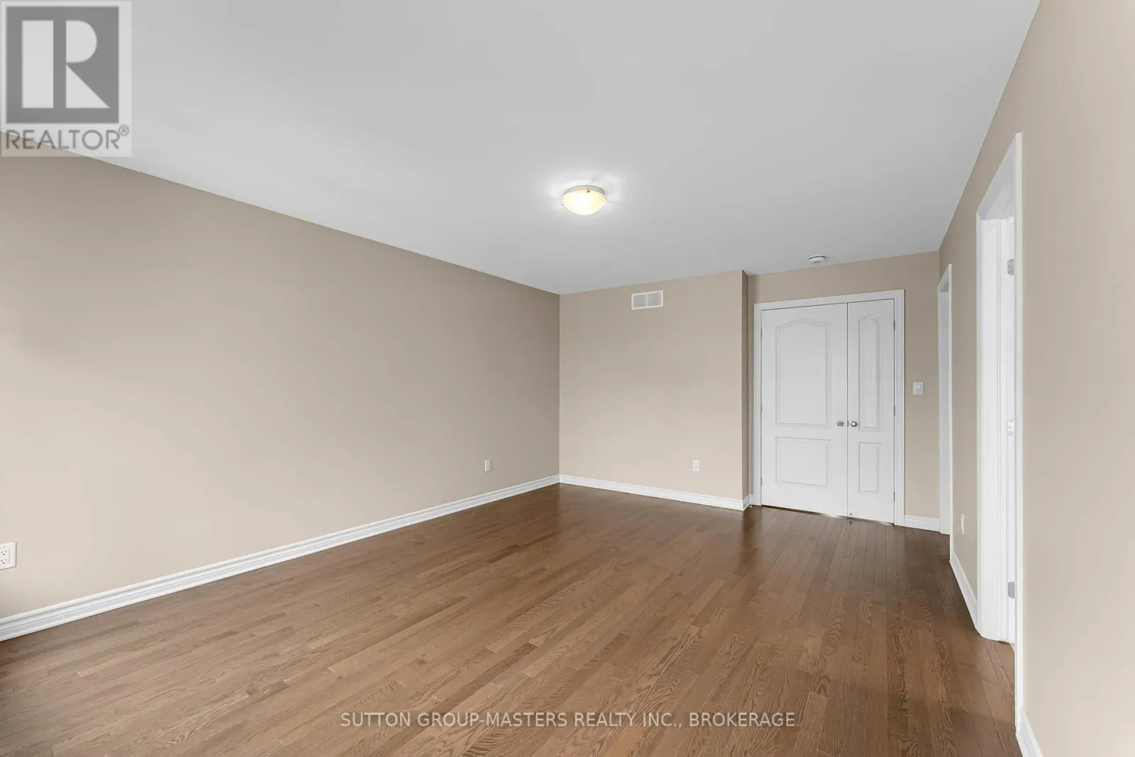 1099 HORIZON DRIVE