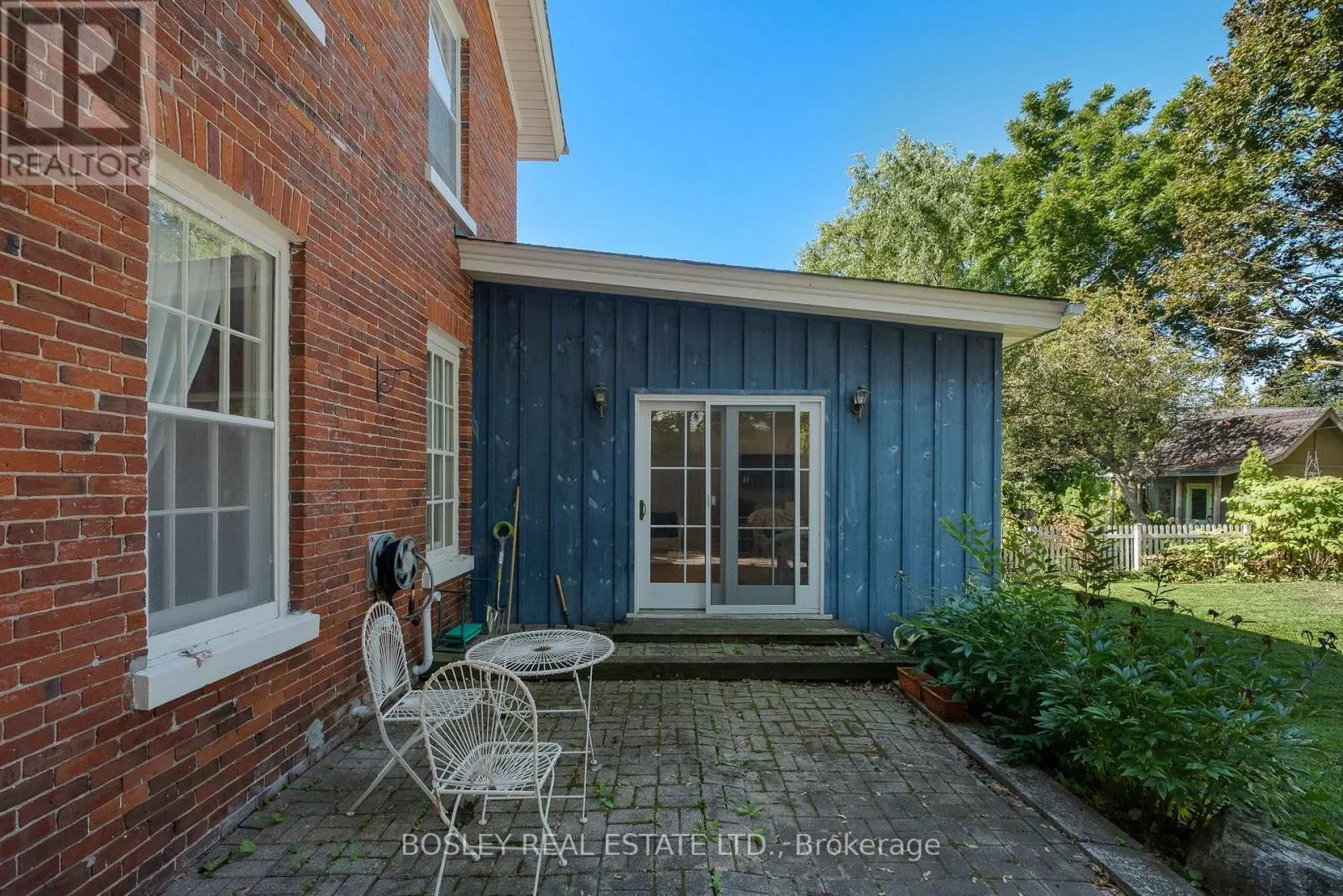 36 BLOOMSGROVE AVENUE