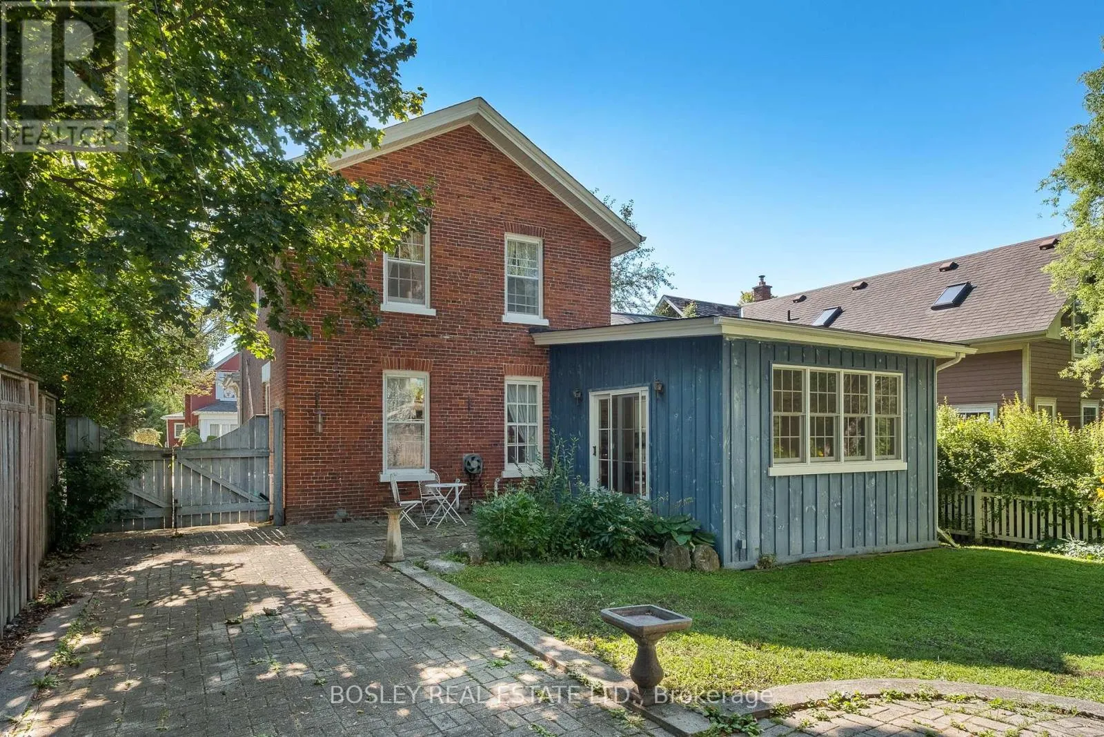 36 BLOOMSGROVE AVENUE