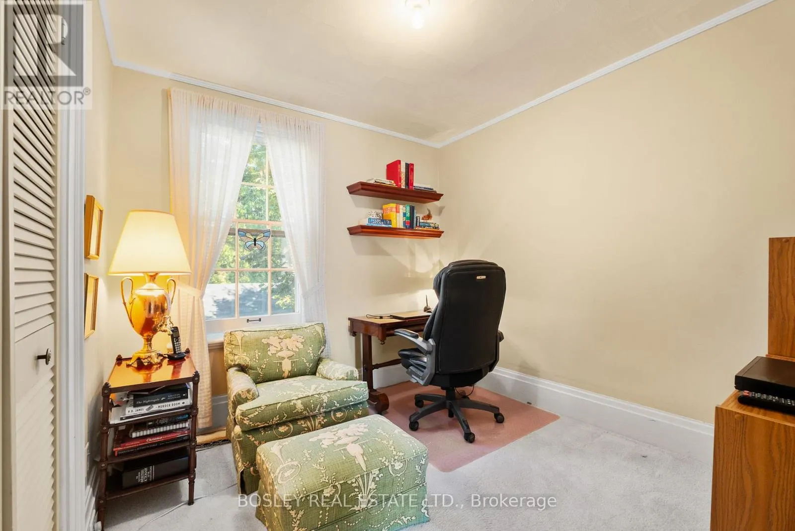 36 BLOOMSGROVE AVENUE