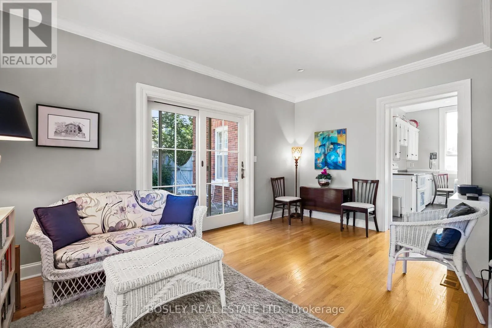 36 BLOOMSGROVE AVENUE