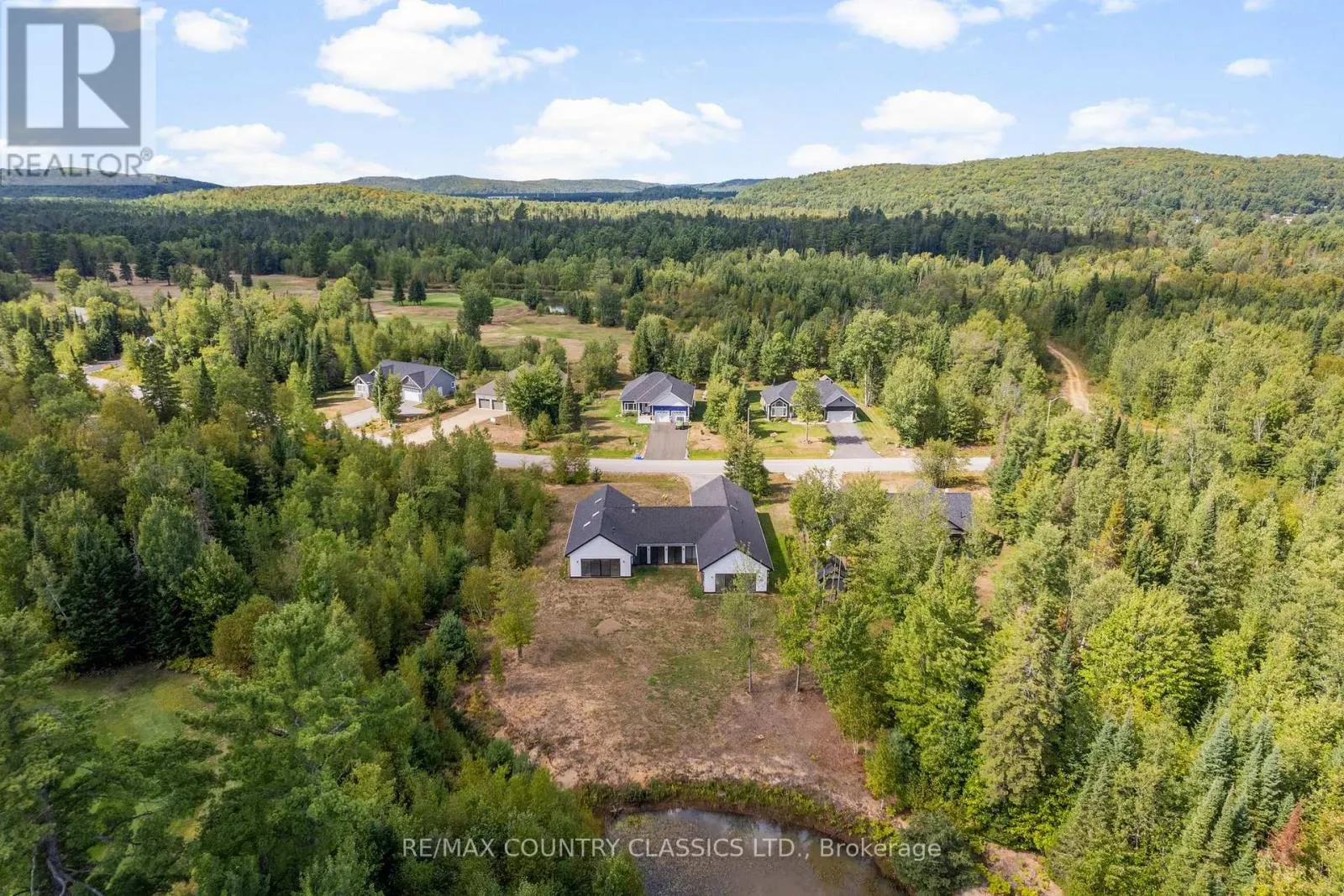 40 BANCROFT RIDGE DRIVE