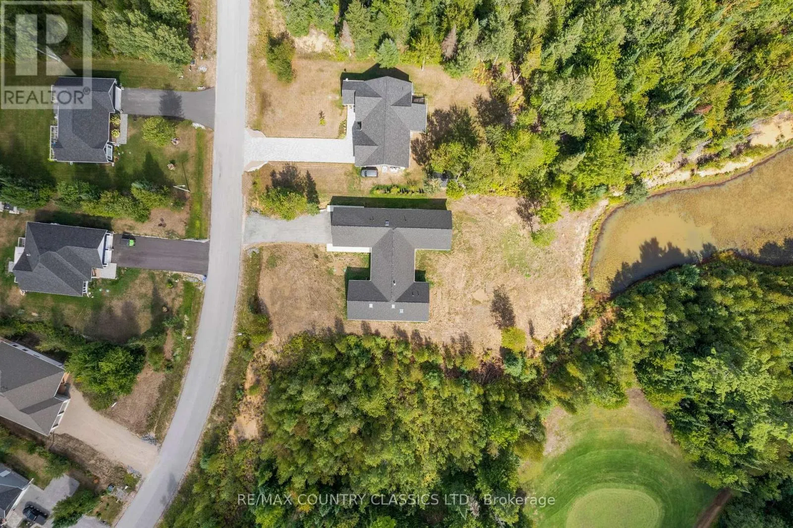 40 BANCROFT RIDGE DRIVE