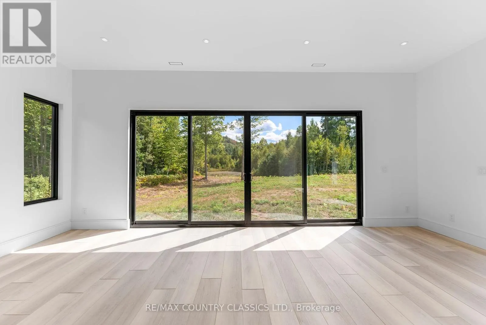 40 BANCROFT RIDGE DRIVE