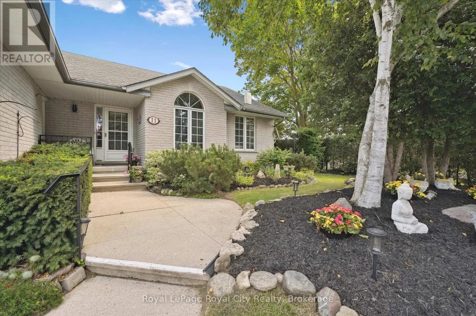 11 KEATING DRIVE