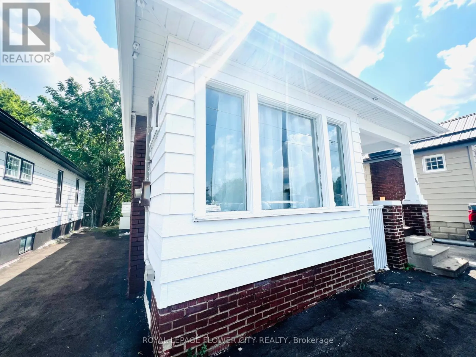 346 WHARNCLIFFE ROAD S