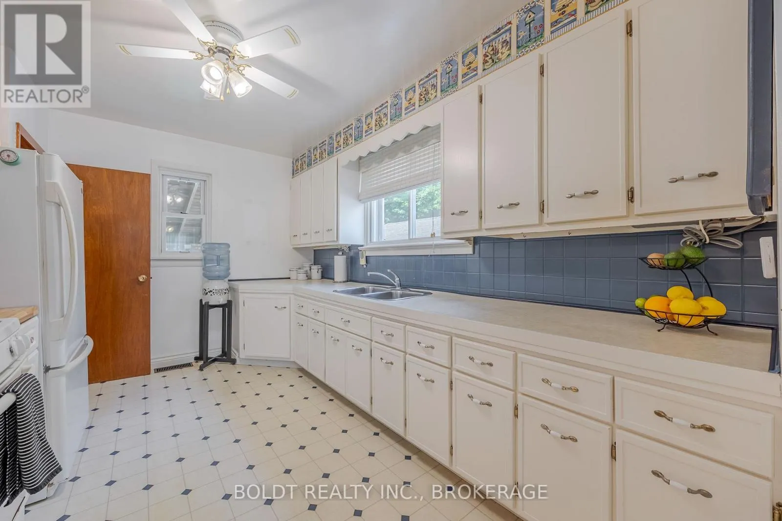 747 RIDGE ROAD