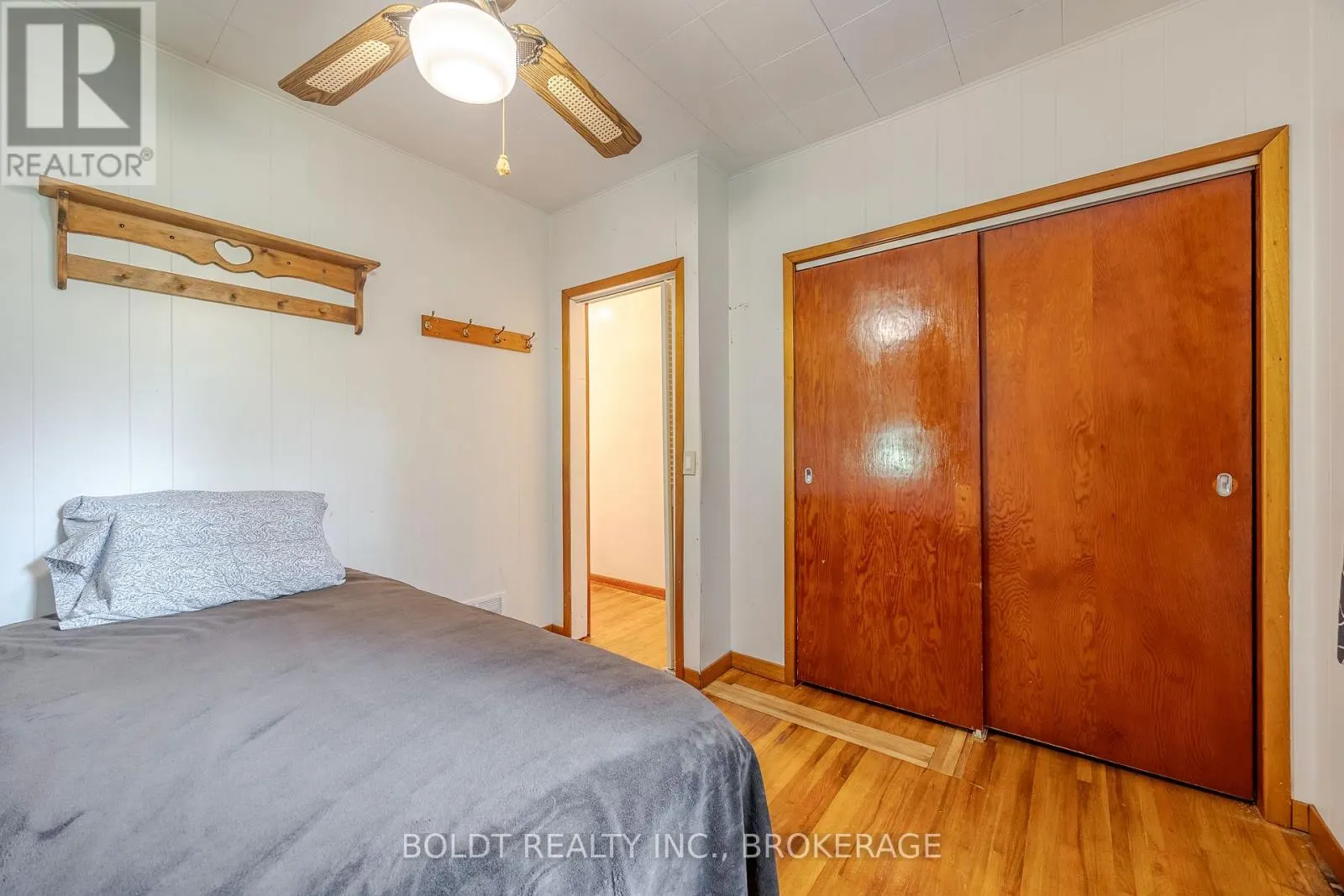 747 RIDGE ROAD