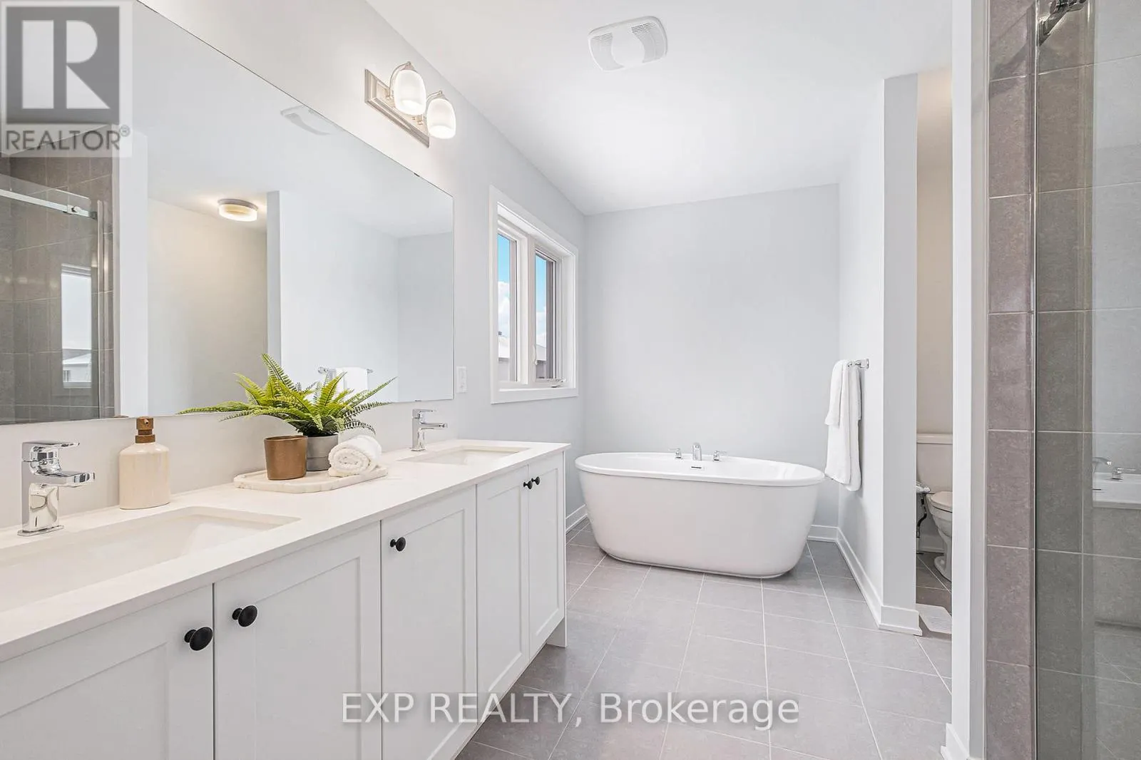 312 CORNFLOWER ROW