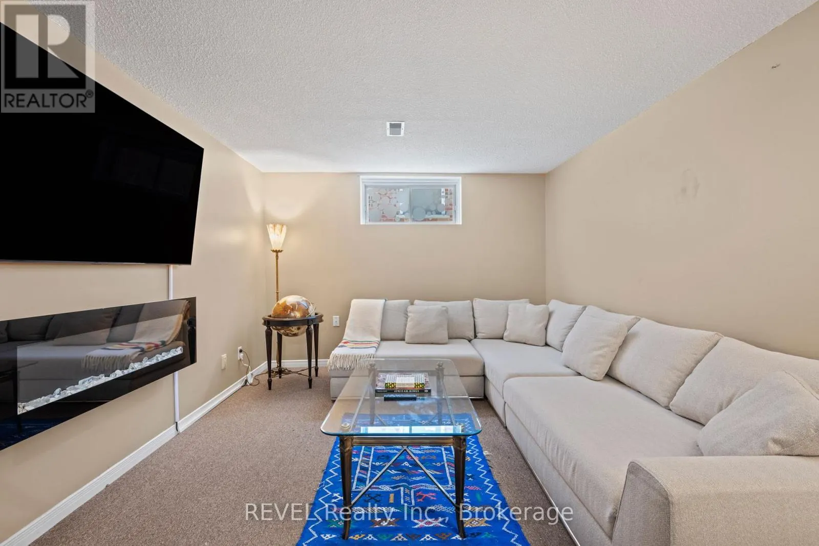 LOWER - 101 WELLANDVALE DRIVE, #Lower