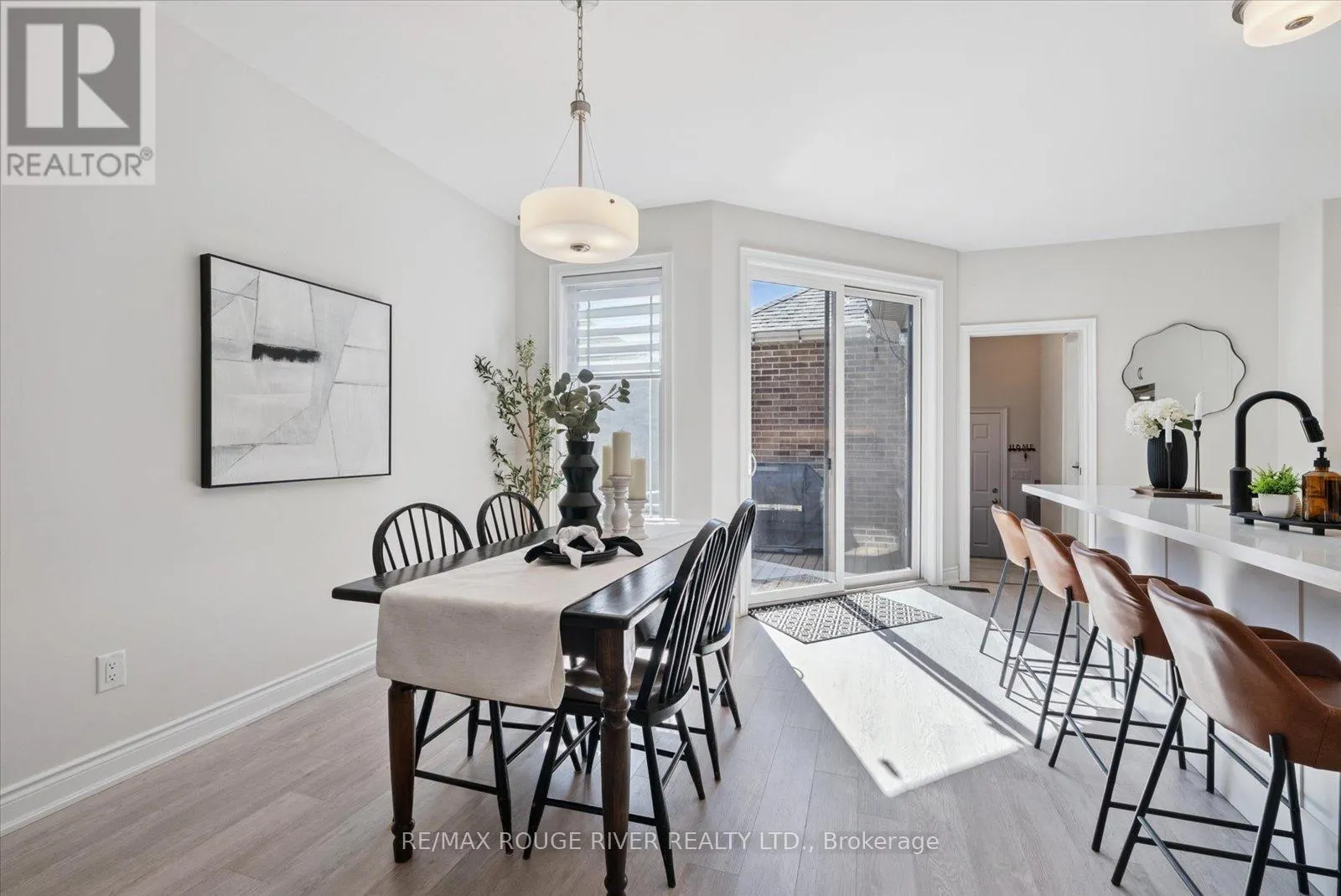 1093 RIPPINGALE TRAIL