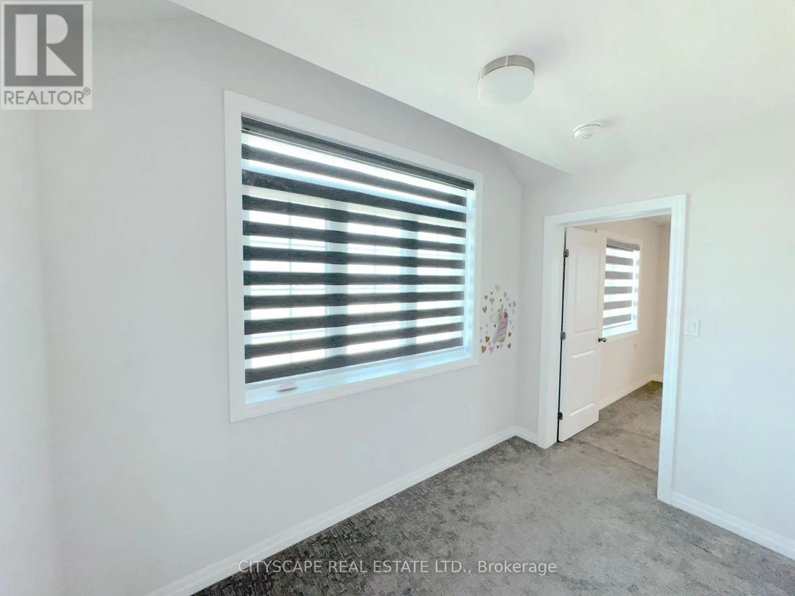 118 BENJAMIN PARKWAY