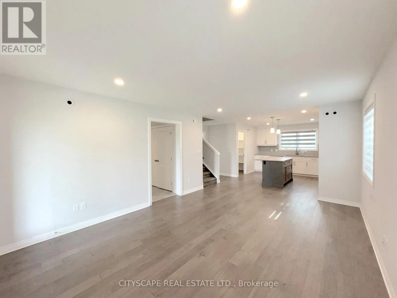 118 BENJAMIN PARKWAY