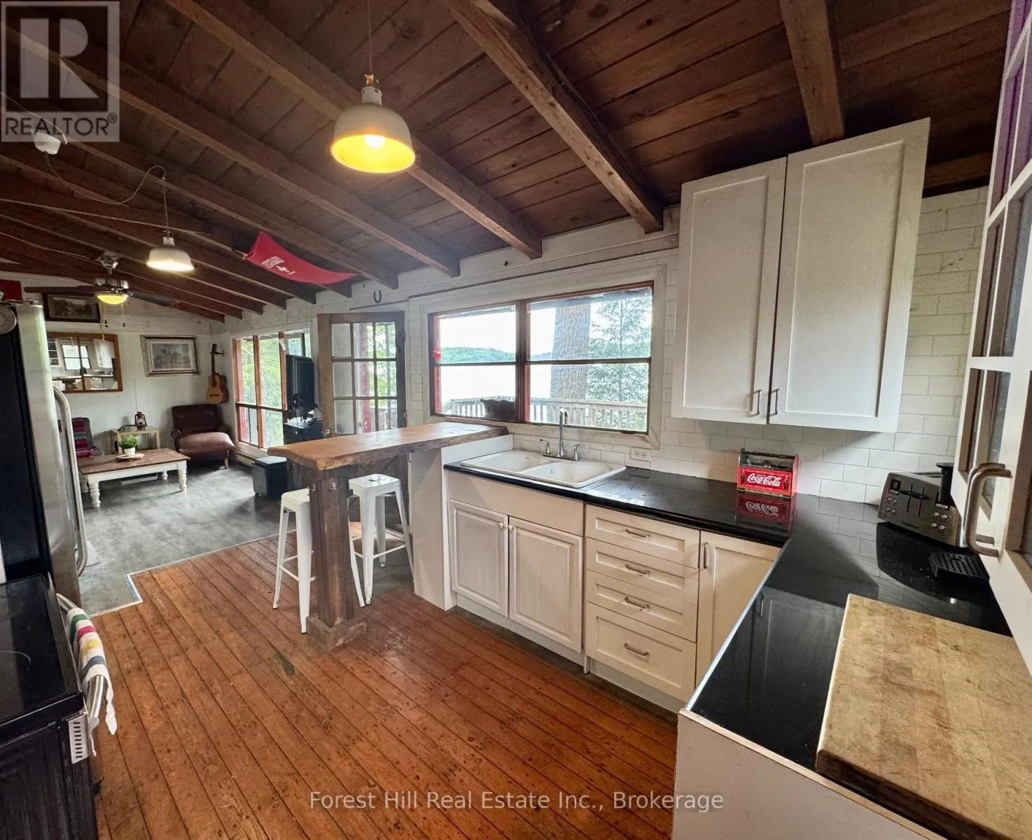 1293 CAUSEWAY DRIVE