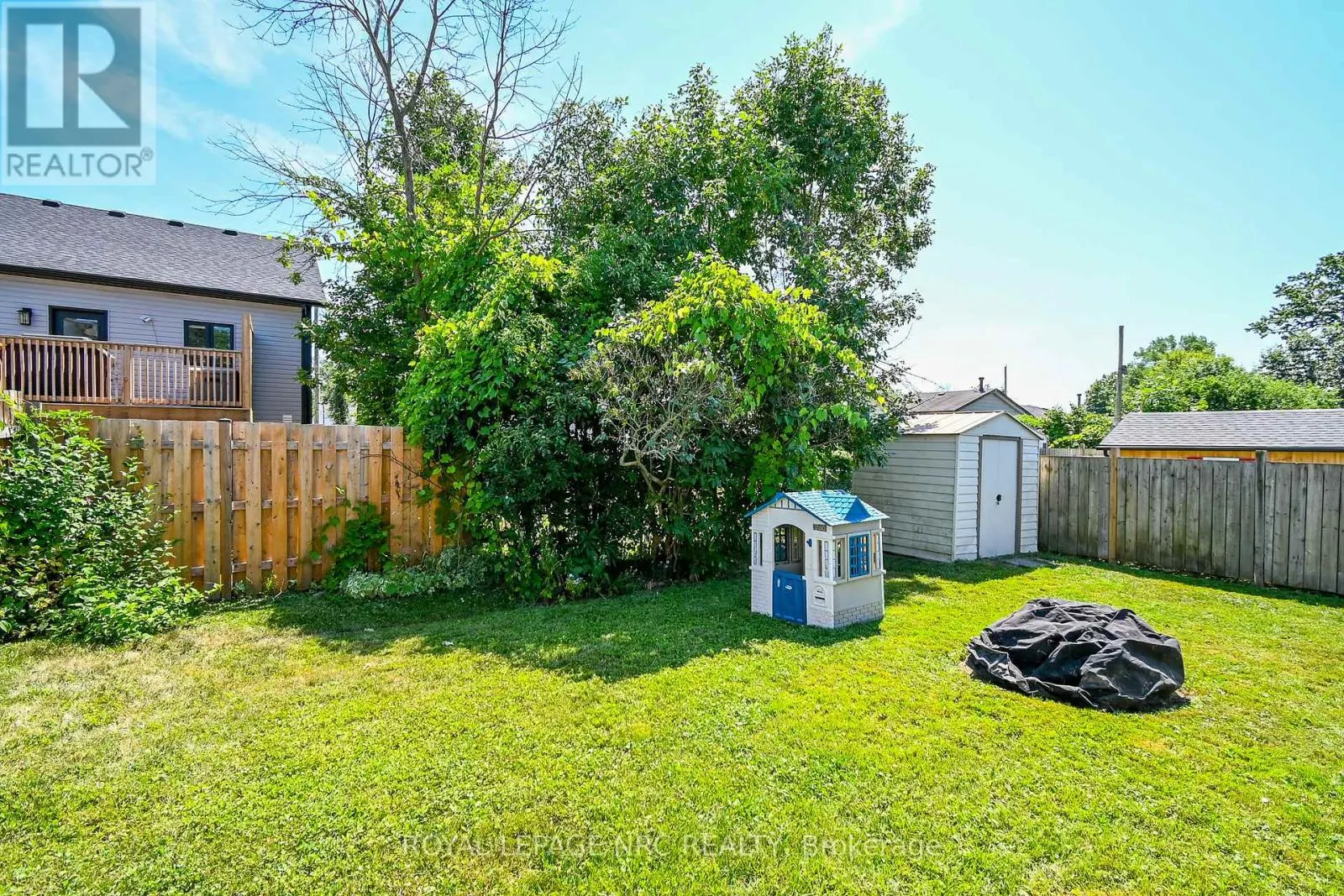 62 LILLIAN PLACE