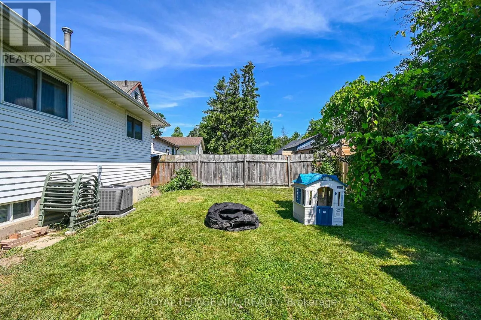 62 LILLIAN PLACE