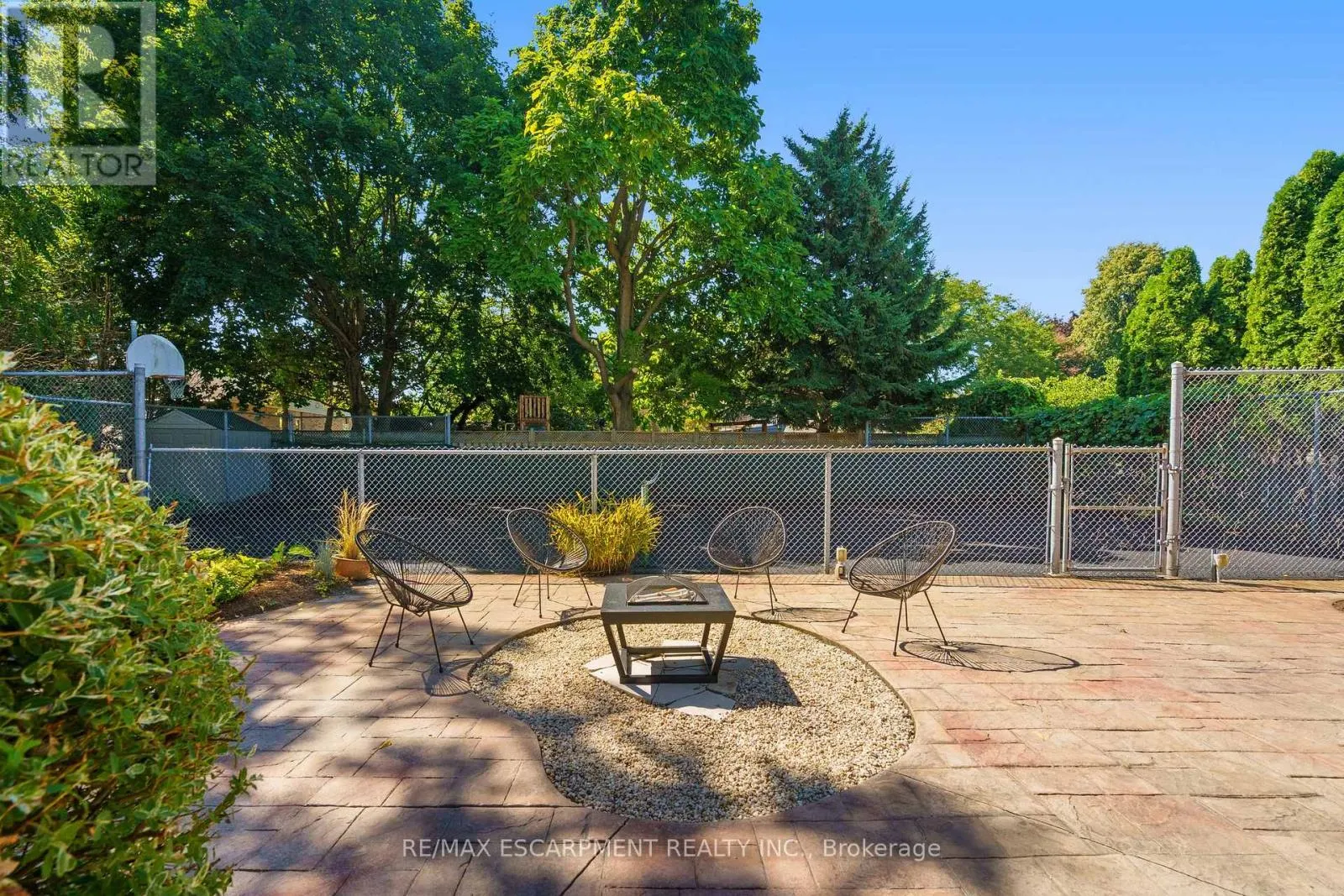 304 CENTRAL AVENUE