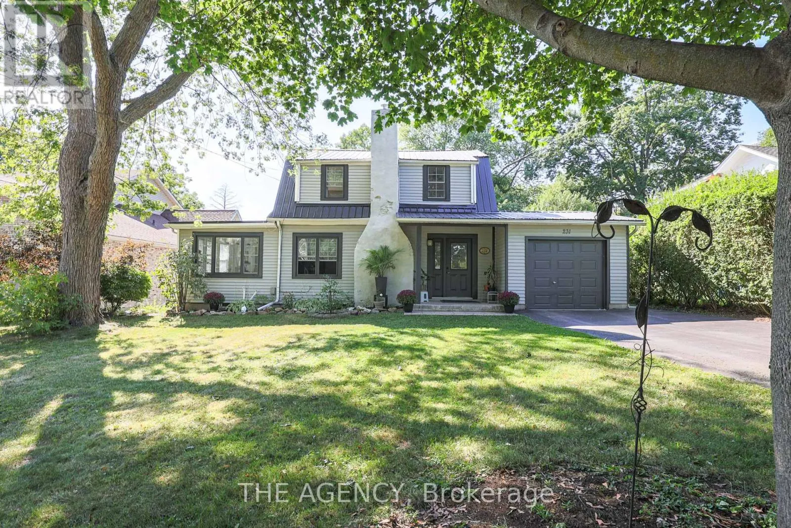 231 PROSPECT POINT ROAD SOUTH ROAD S
