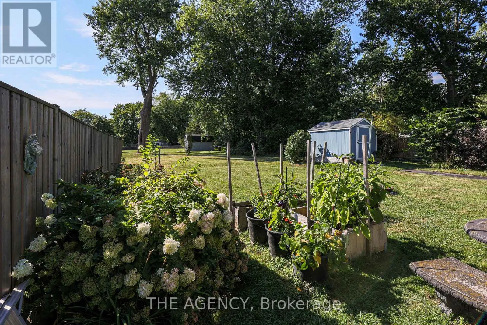 231 PROSPECT POINT ROAD SOUTH ROAD S