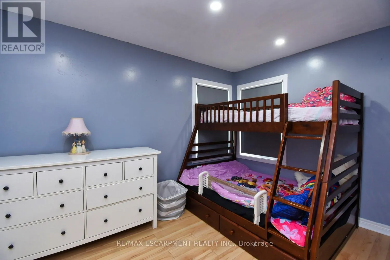 3674 CAMPDEN ROAD