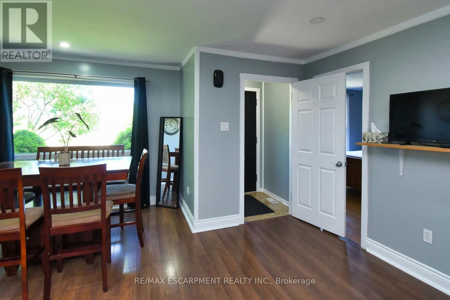 3674 CAMPDEN ROAD